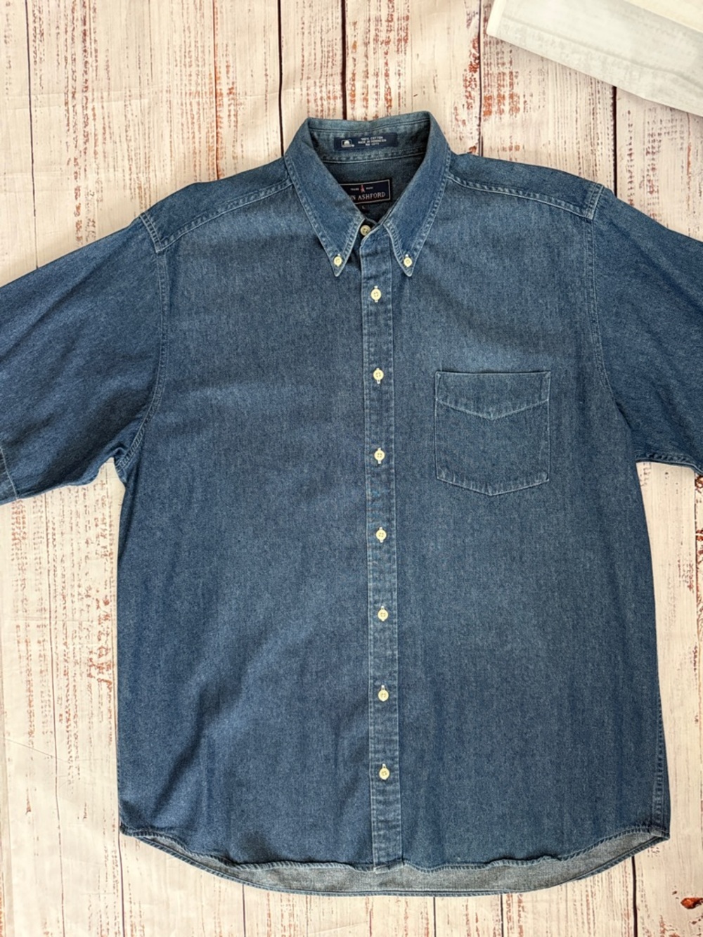 John Ashford Short-Sleeve Denim Button-Down Shirt Large